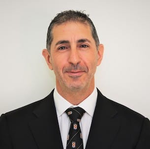 Image of Dr Anthony Maloof - a specialist corneal and oculoplastc surgeon Sydney